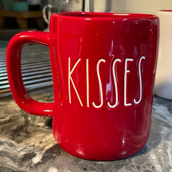 Rae Dunn Valentines Day mug - used for decoration only. - Picture 1 of 2